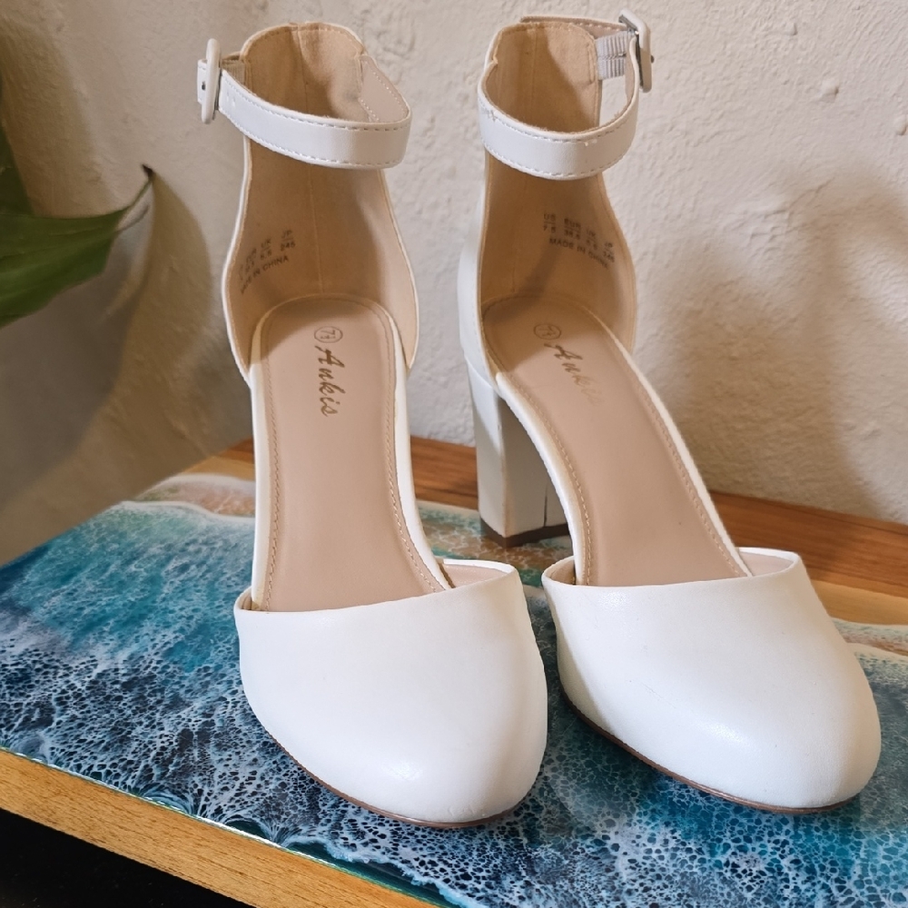 Hush Puppies White Ankle Strap Heels